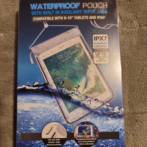 Spektrum Waterproof Pouch 9-10" - Picture 3 of 3